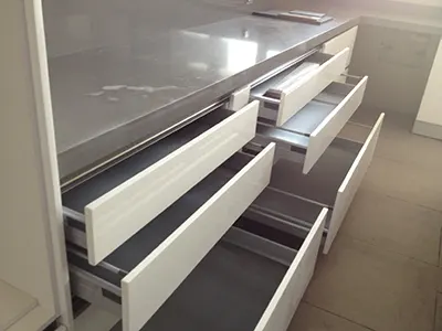 Cajones de cocina integral