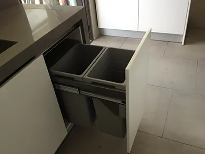 Botes de basura ocultos